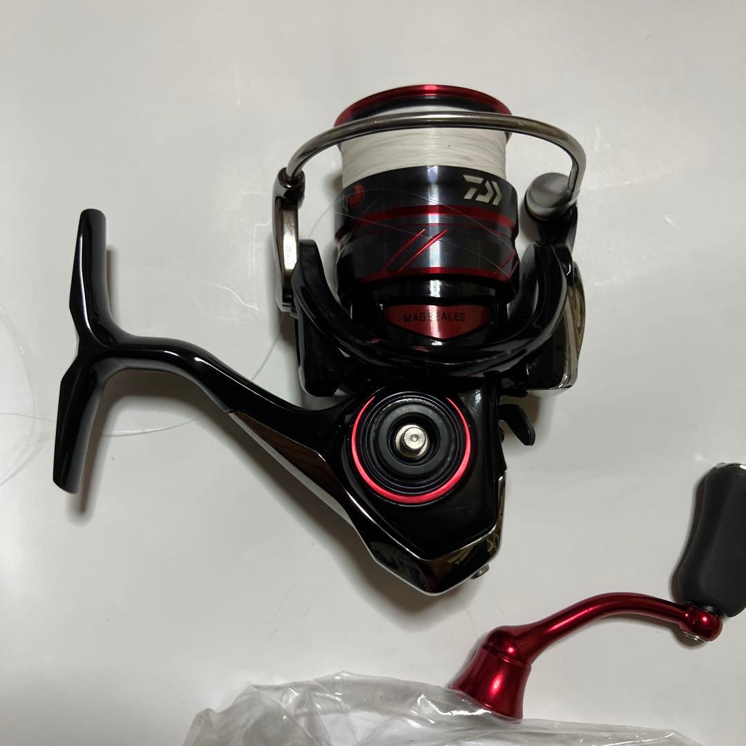 4*5様 ダイワ　18 月下美人　ＭＸ　LT 2000S-P