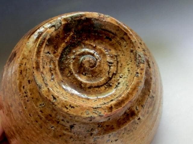 茶碗■古い飴釉 伊羅保茶碗 お茶道具 古美術 時代物 骨董品■