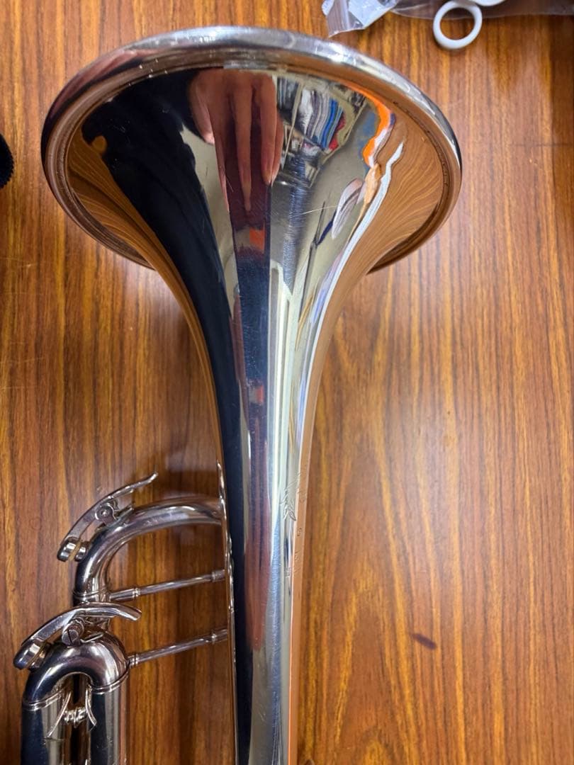 B♭トランペット　B&S challenger 3137/2