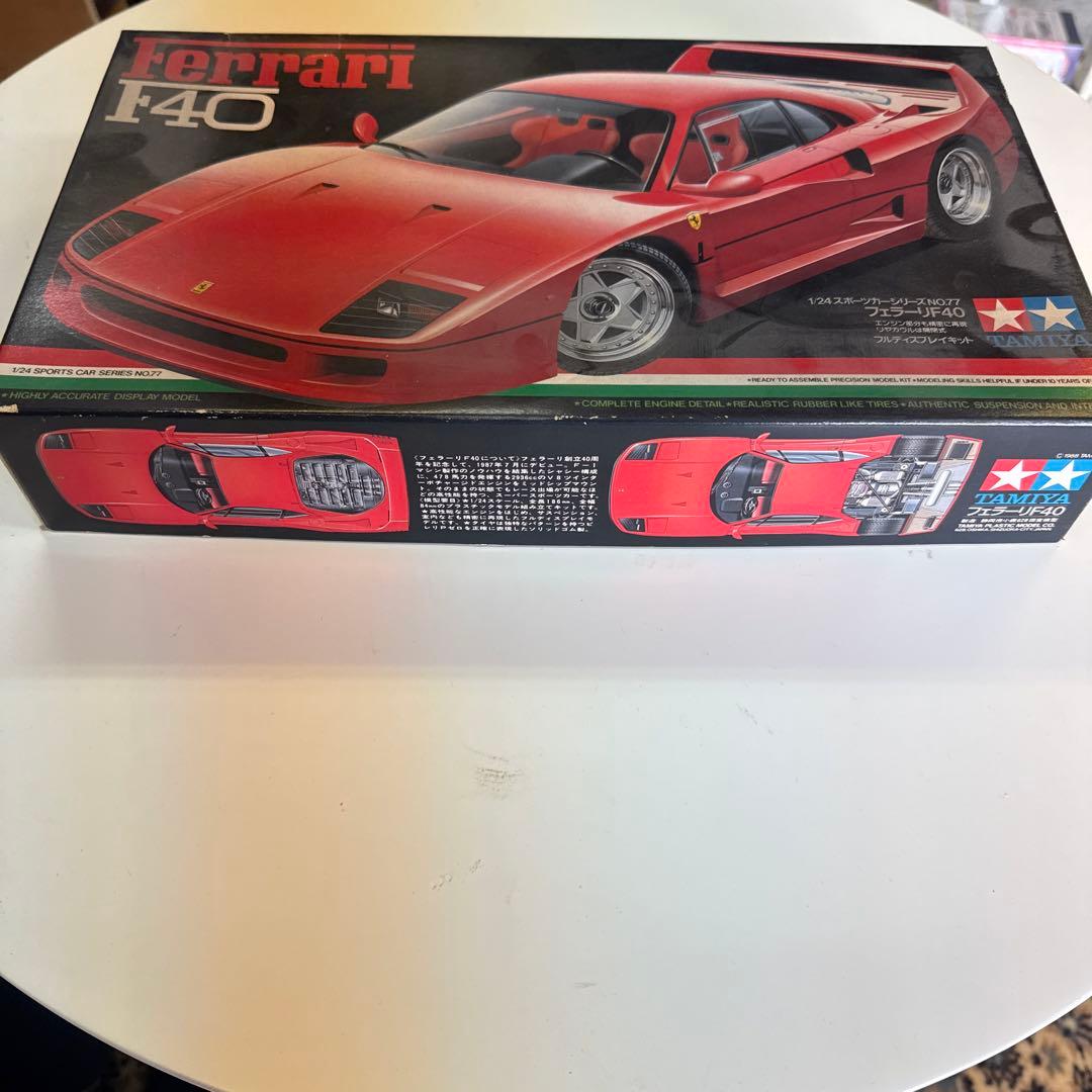 Tamiya Ferrari F40 プラモデル 1/24