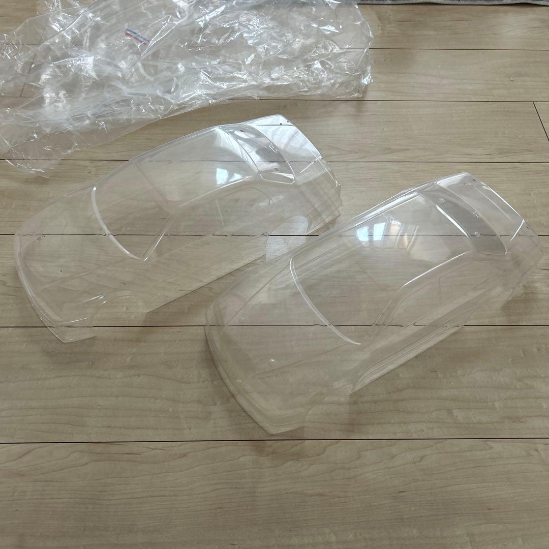 s*s様 ラジコンカー ボディ 2個セット 塗料付き