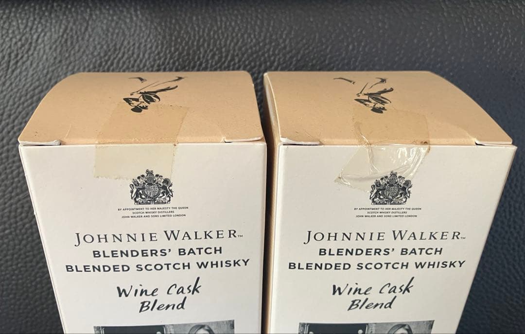ジョニーウォーカー　ワインカスク　７００ml ２本セット　箱付き　未開封