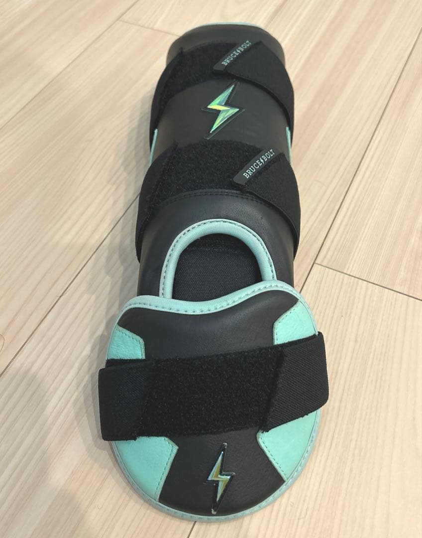 ブルースボルト レッグガードLeg Guard 両打者用 Bader Green