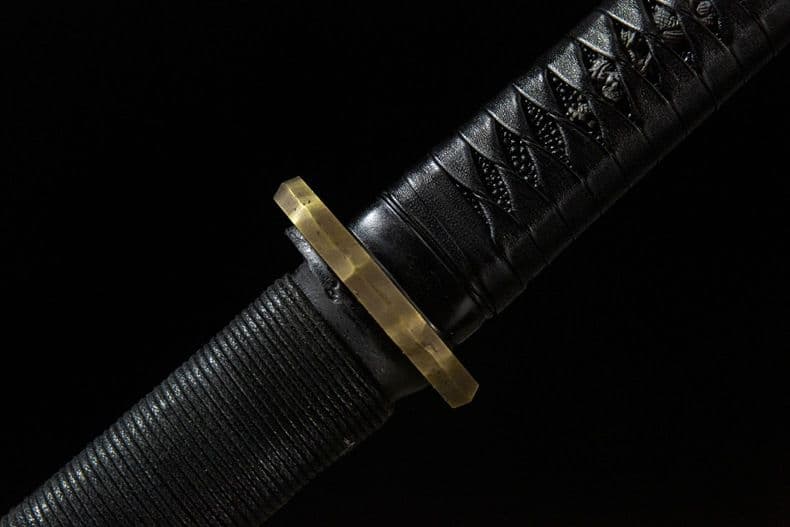 95式軍刀 武具　刀装具　日本刀　居合刀 武士道 指揮刀 鋼刀 冷兵器 手鍛造打