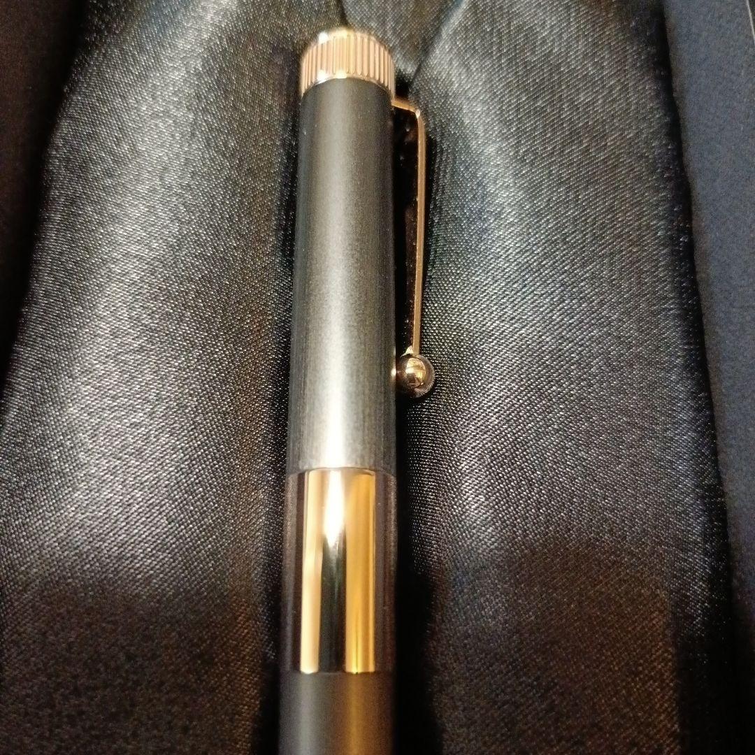 ロメオ.no3　アプリコットゴールド　ガンメタル　ファインブラッシュ　伊東屋