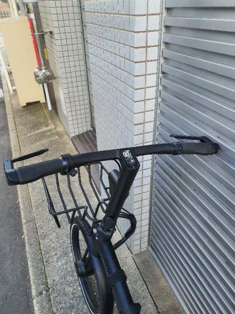 ホンバイクストンプラス　黒　カゴ付き