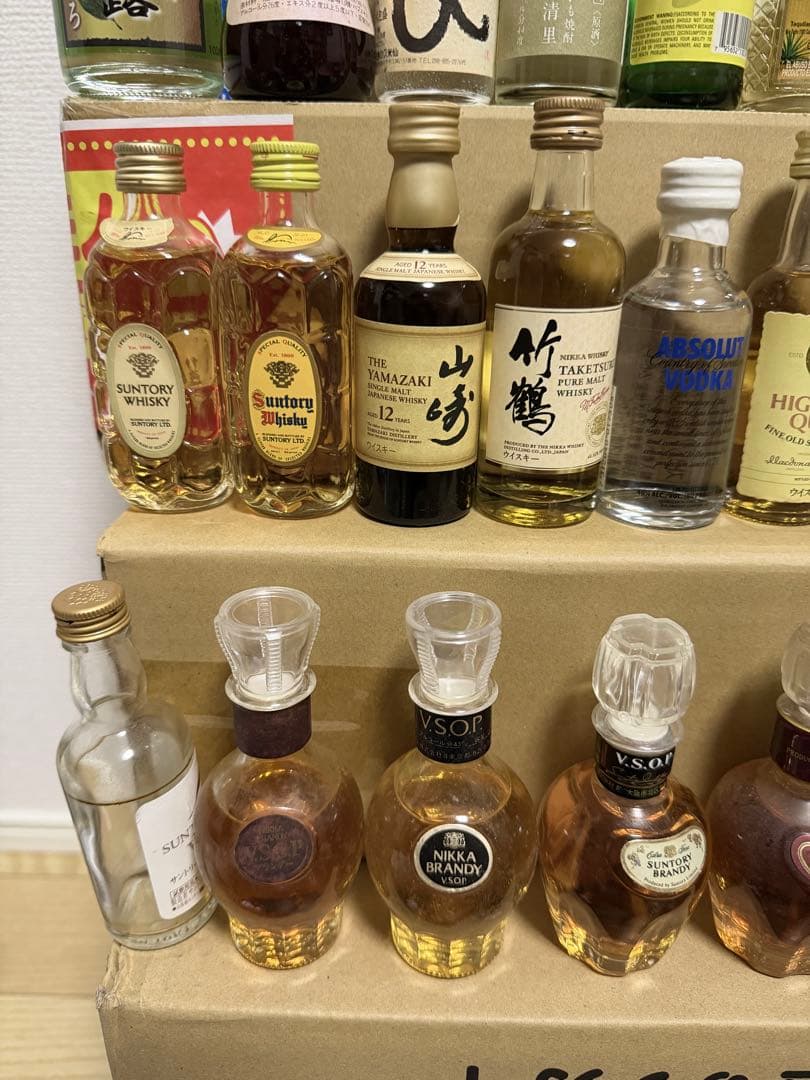 山崎12年ウイスキーミニボトル60本セット