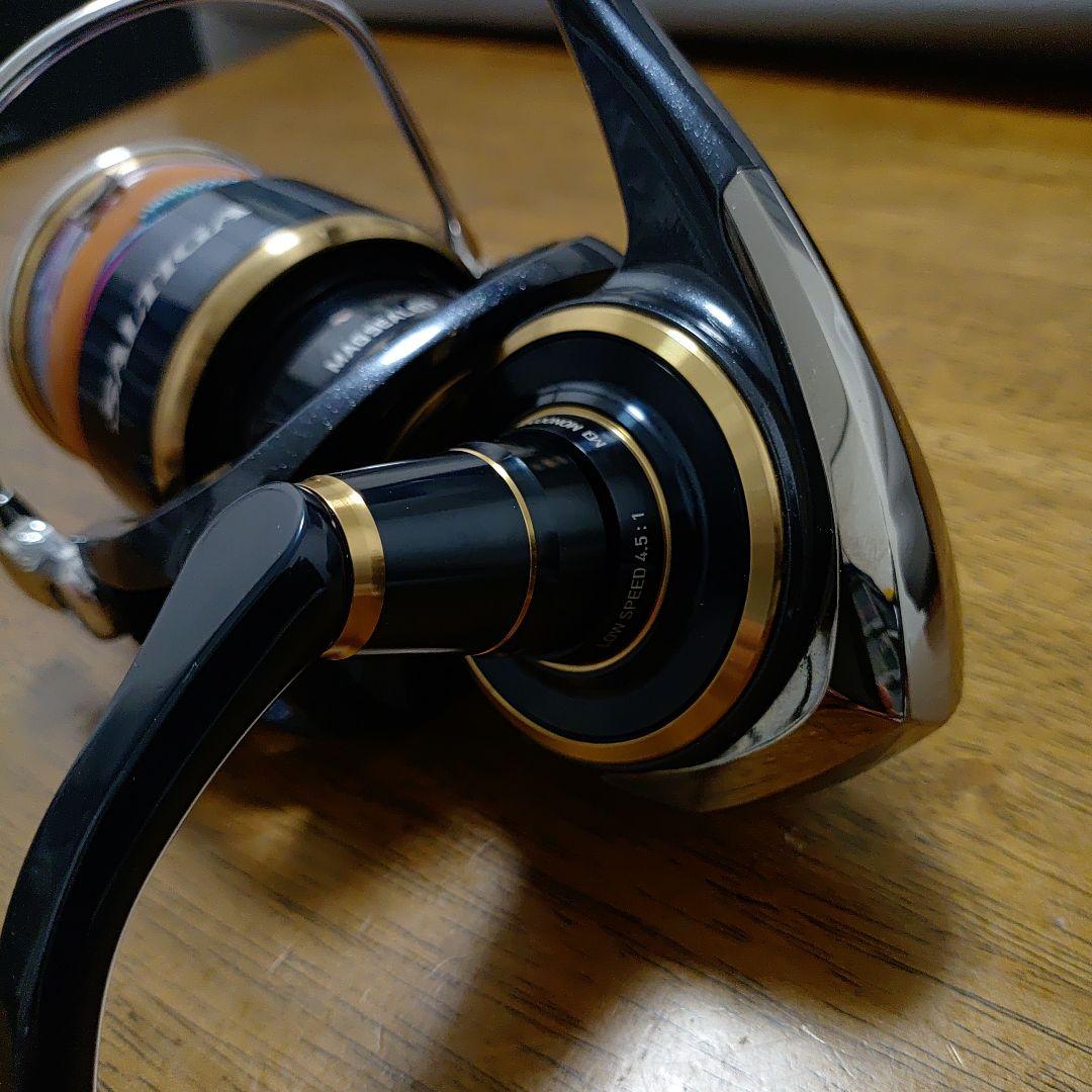 ②ダイワ 20ソルティガ 18000-P 中古美品