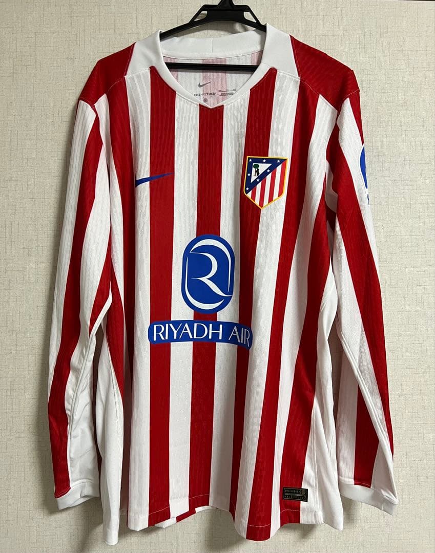【新品未使用】アトレティコマドリード オーセンティック 長袖 グリーズマン