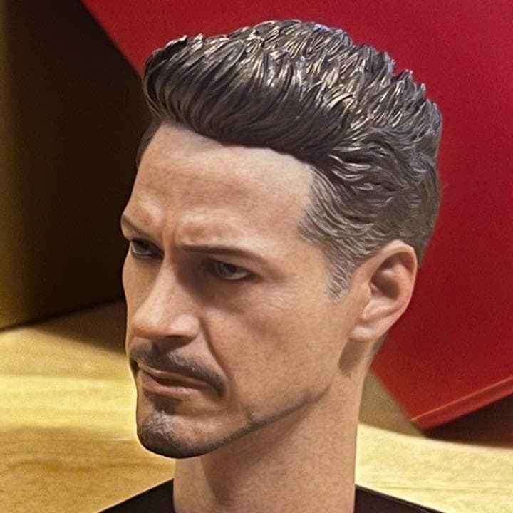 新品Hot Toysヴァリアントヘッド★トニースターク アイアンマンMK85★