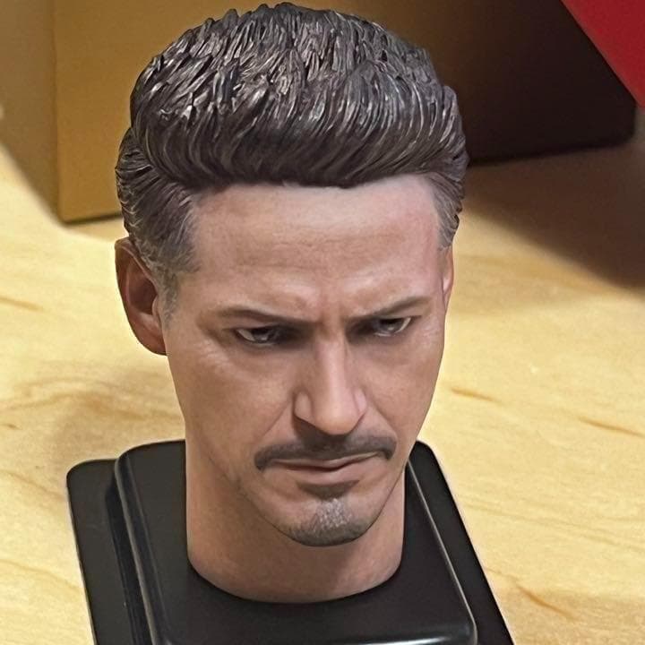 新品Hot Toysヴァリアントヘッド★トニースターク アイアンマンMK85★