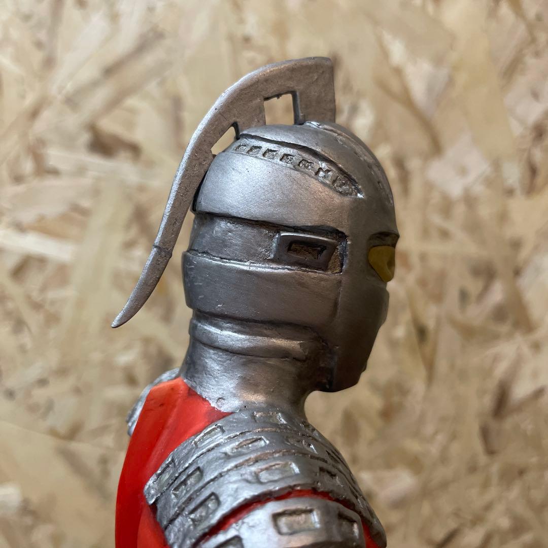 ウルトラセブン　ガレージトイ　スタチュー