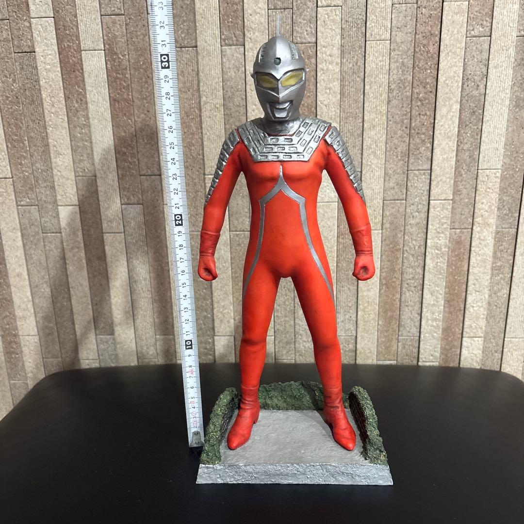ウルトラセブン　ガレージトイ　スタチュー