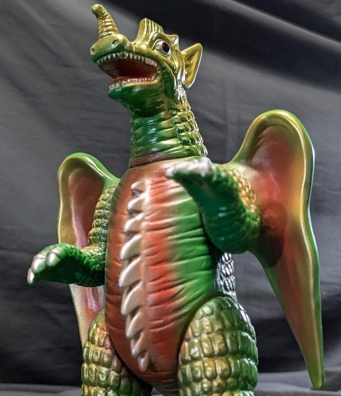 カメレキング「ウルトラマンＡ」登場超獣（ブルマァク復刻）ソフビフィギュア