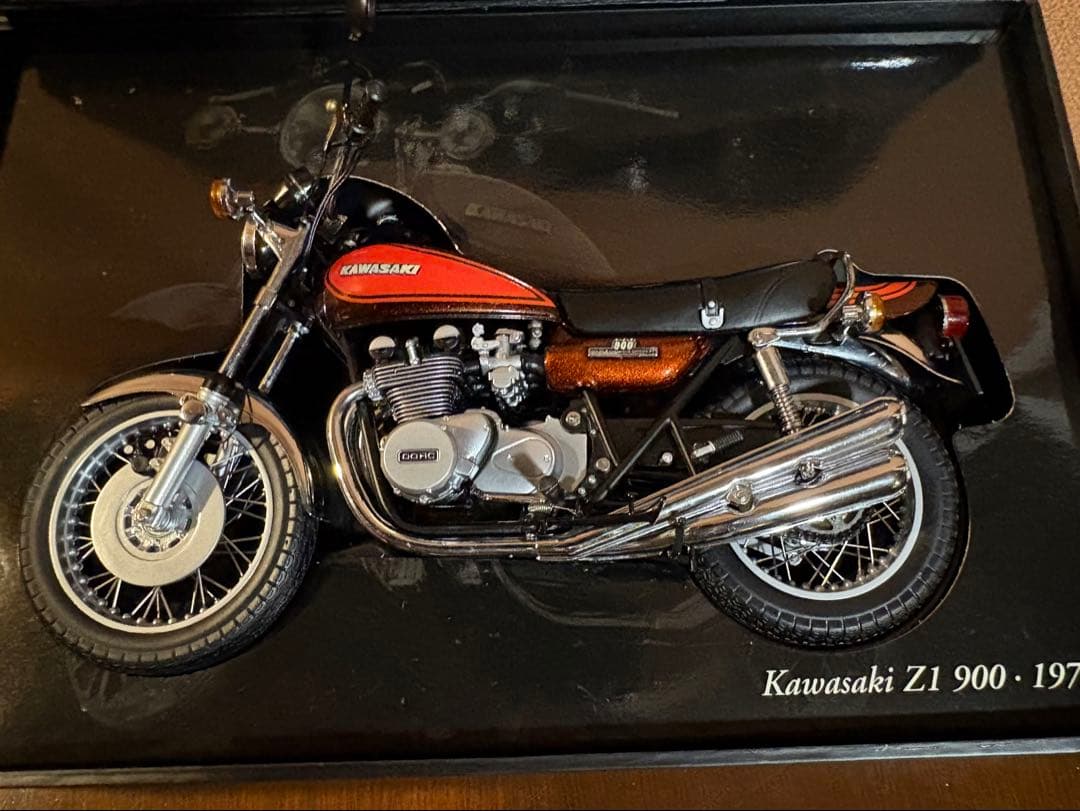 1/12 ミニチャンプス カワサキZ1 900