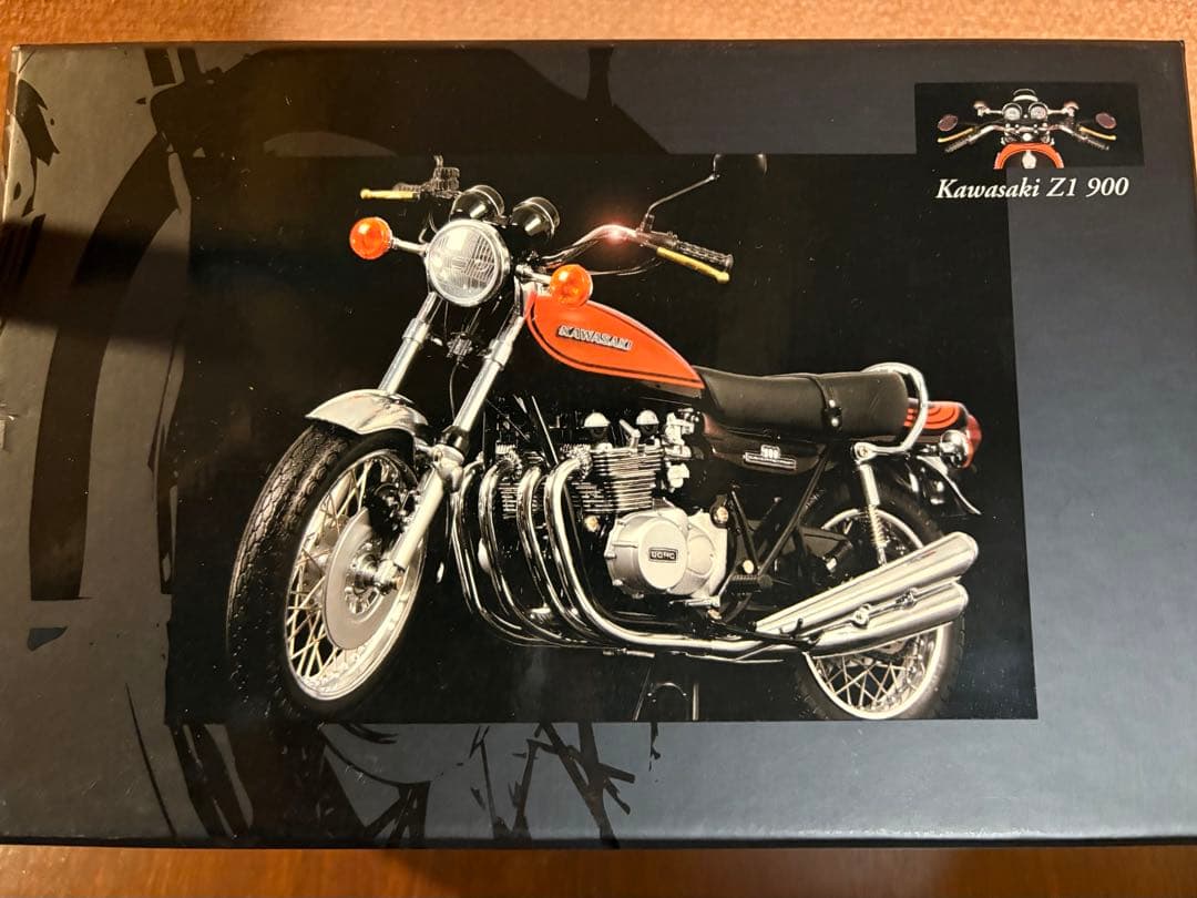 1/12 ミニチャンプス カワサキZ1 900