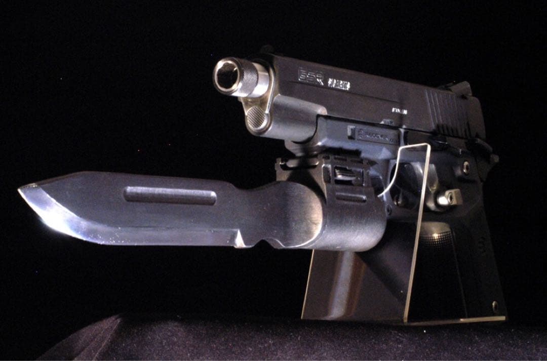 【2個セット】ハンドガン用 銃剣 ヨルムンガンド風デザイン 組み立てキット