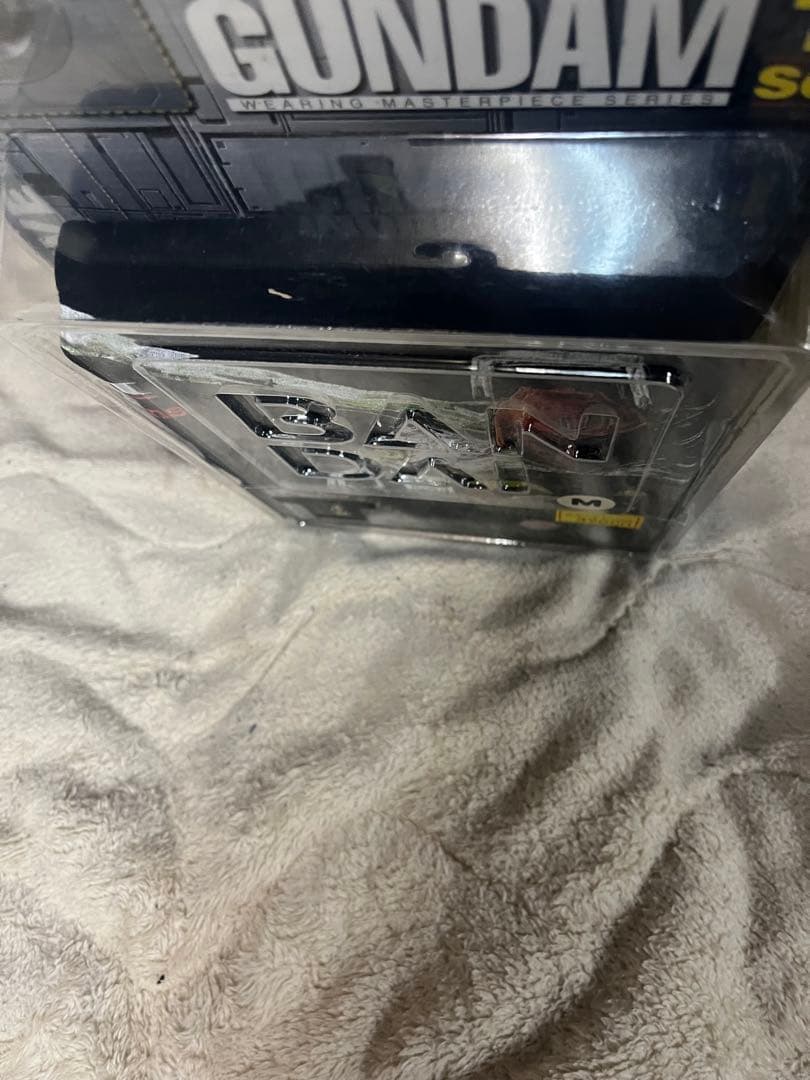 BANDAI GUNDAM Tシャツ Mサイズ