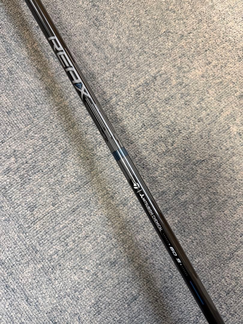 Qi4D LSドライバー ヘッドカバー付き