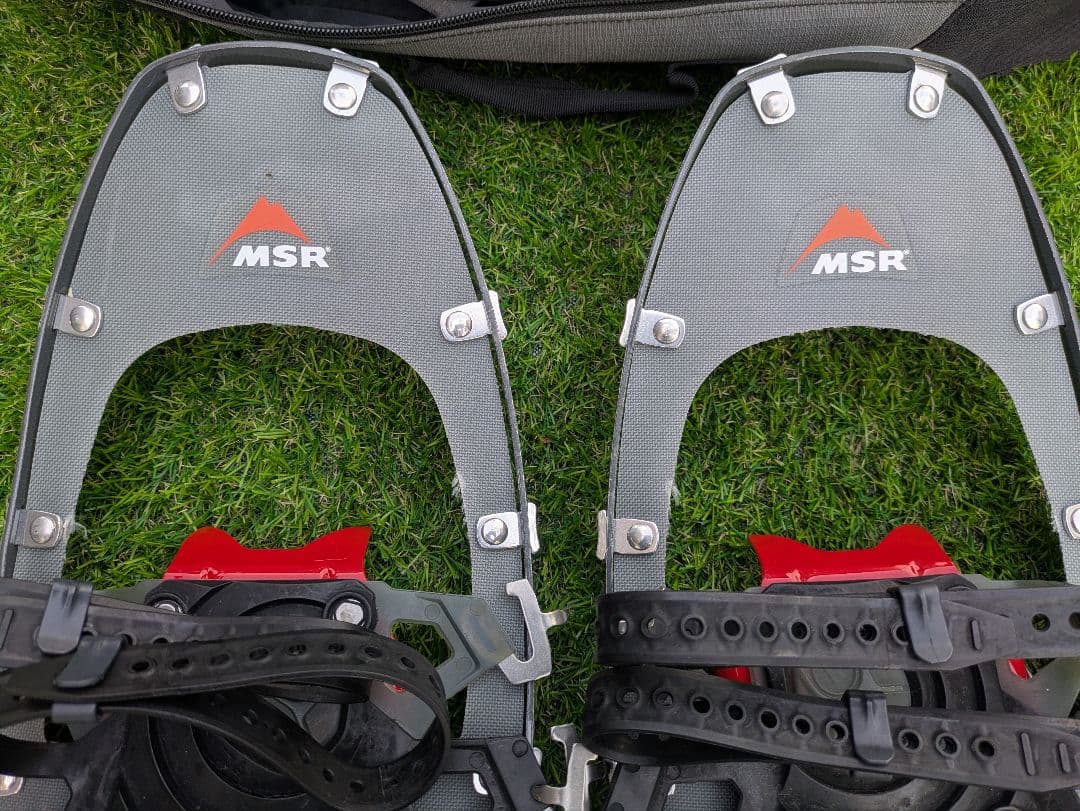 MSR ライトニングアッセント　22インチ スノーシュー　レディース　ケース付き