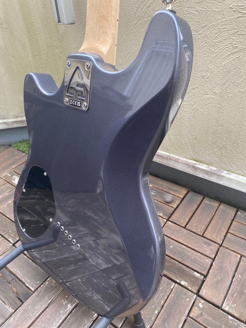 ギター GUILD SURFLINER