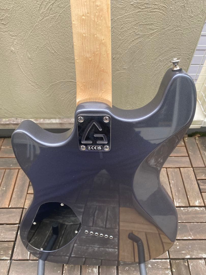 ギター GUILD SURFLINER