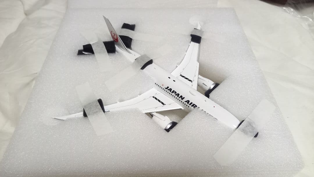 SQWings 1/200 JAL B787-8 JA844J 完成品