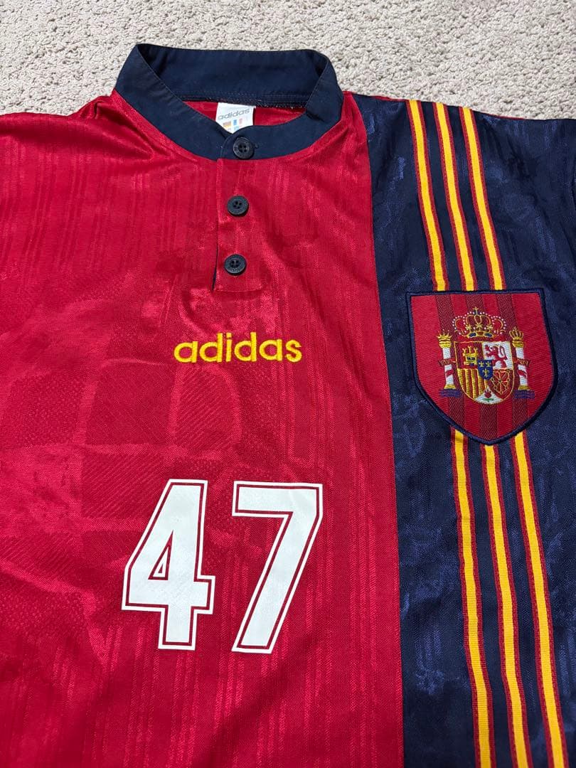 サッカー　 スペイン代表 アディダス ヴィンテージ ユニフォーム　 上下