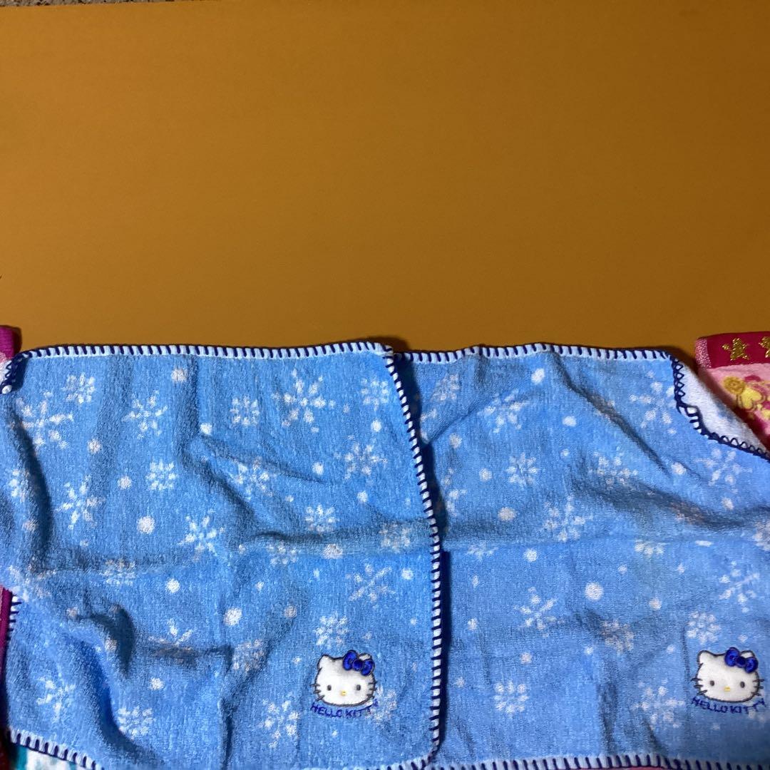 2139 ハローキティハンドタオルセット
