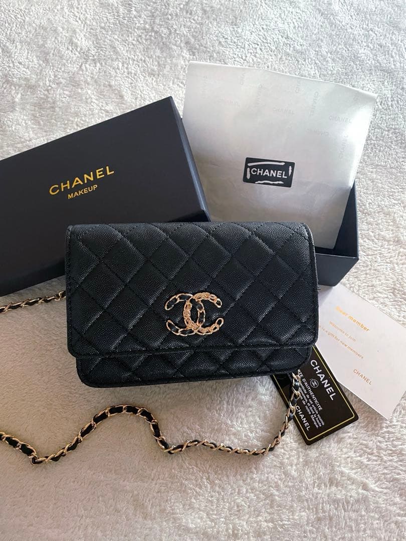 在庫ラスト✨CHANEL チェーンウォレット　キルティングショルダー　ノベルティ