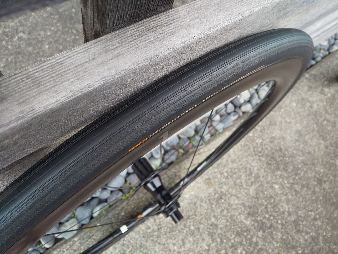 GIANT SLR1 42 DISC Hookless カーボンホイール