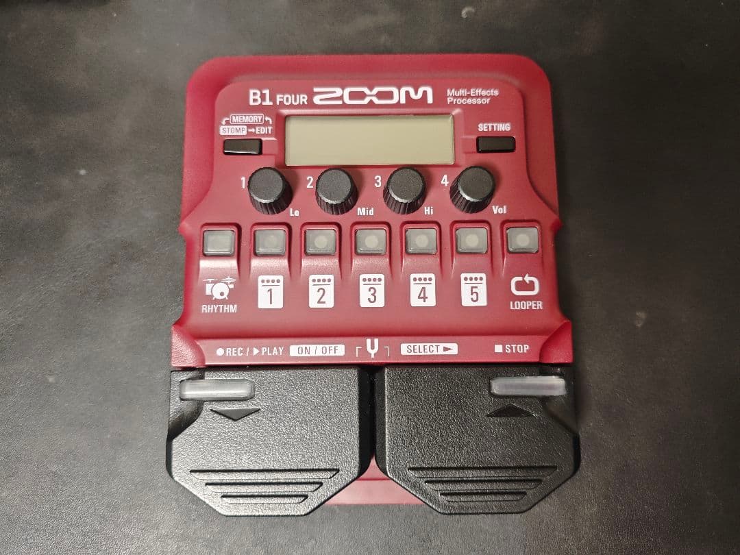 【美品】ZOOM B1 FOUR ベース用マルチエフェクター