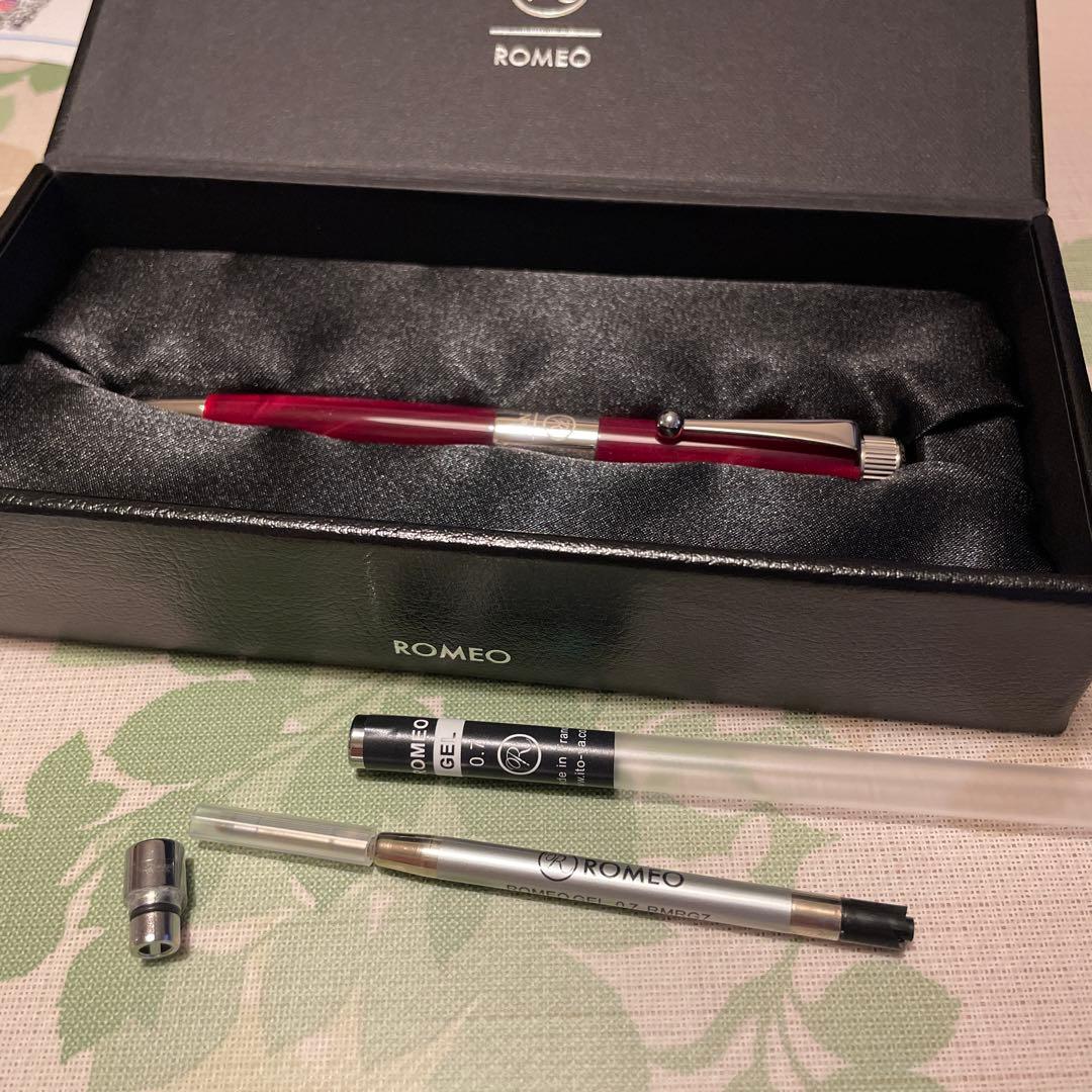 ROMEO No.3イタリアンレッド　新品　伊東屋