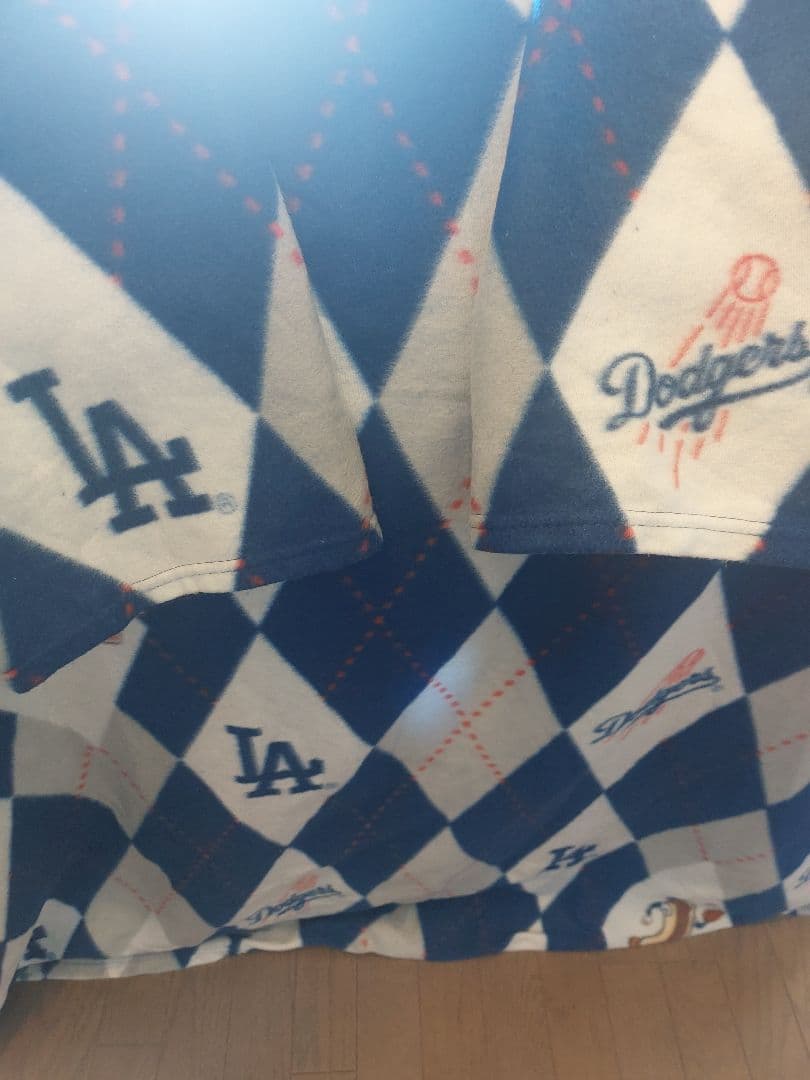 ドジャース　応援グッズ　ひざ掛け