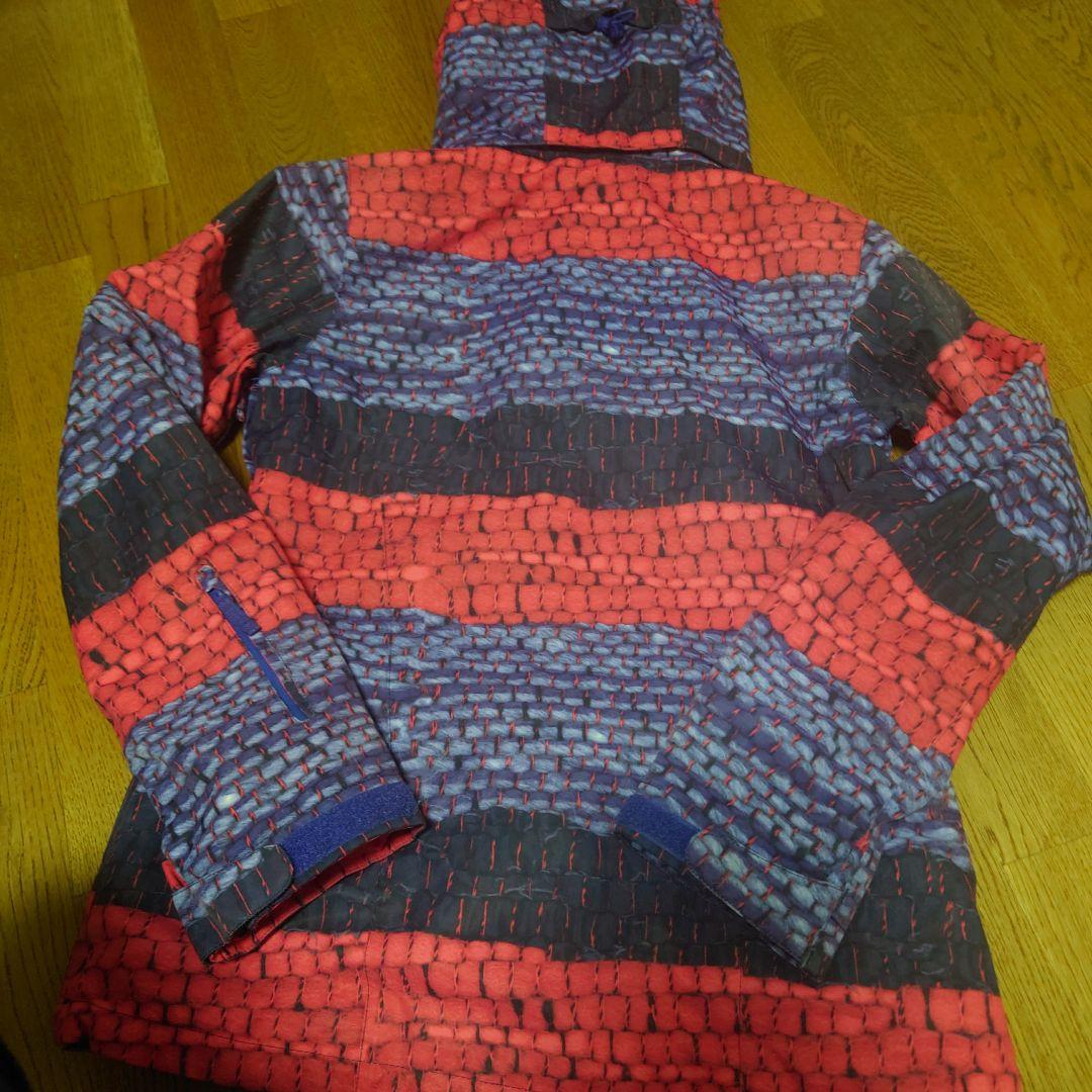 【美品】ROXY　スノボウェア　上下セットＭ　総柄　ニット柄　ロゴ　ピンク