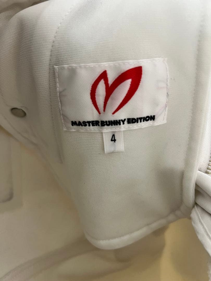 MASTER BUNNY EDITION 冬シーズンパンツ ホワイト サイズ4