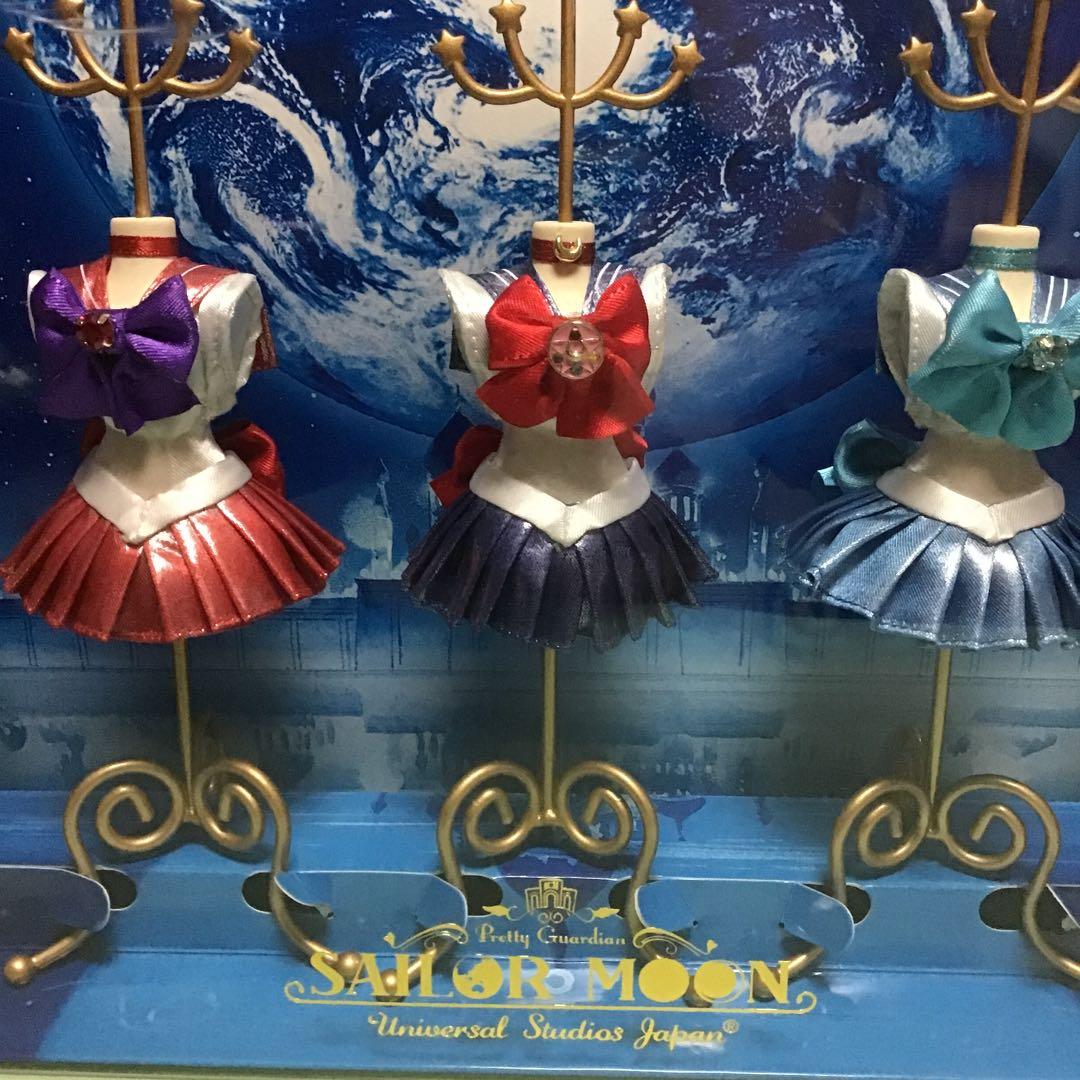 20cmはデカイ　美少女戦士セーラームーン　アクセサリースタンド　セット　USJ