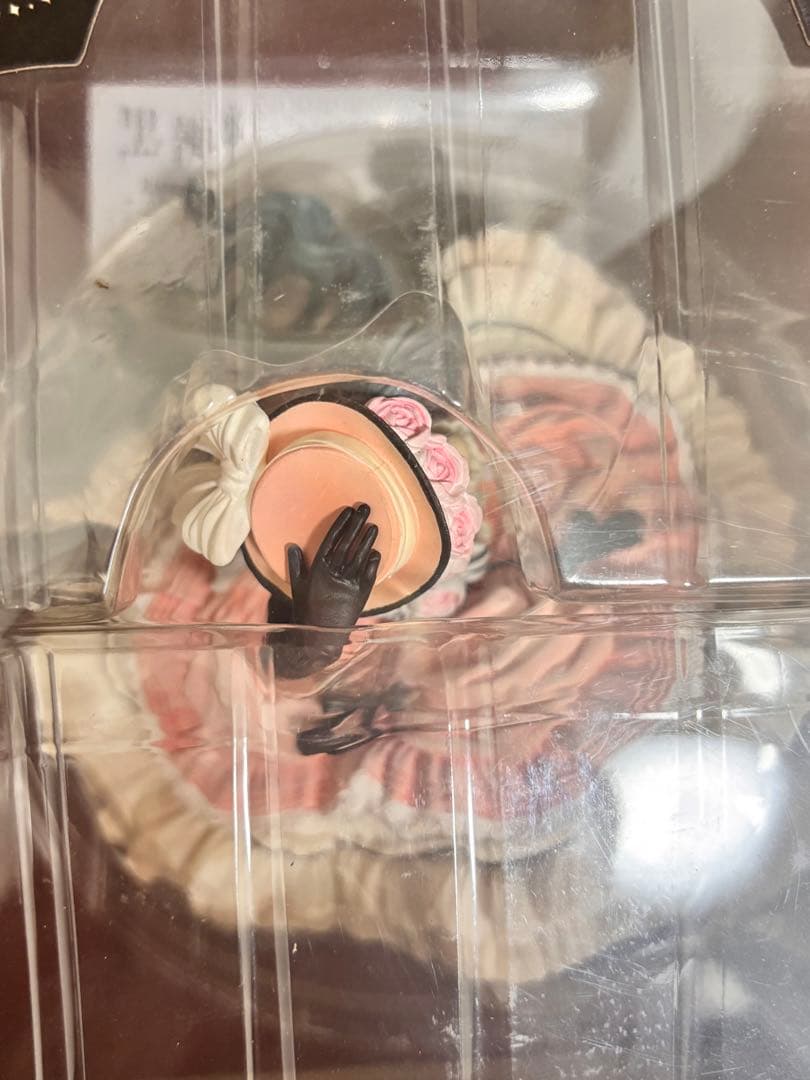 黒執事駒鳥シエルフィギュア