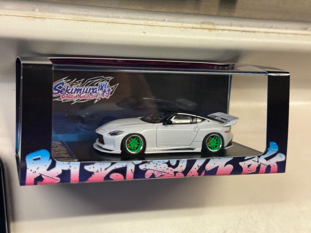 1/64 改326power日産 フェアレディZ 関村 ミニカー