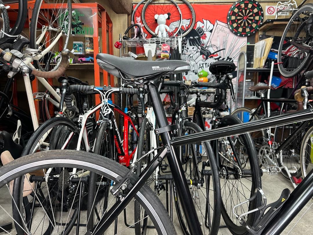 基本分解発送送料無料！完成車配送もご相談ください！momentum ineed