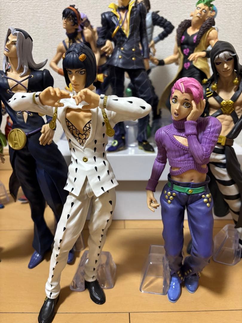 グ*グ様 一番くじジョジョの奇妙な冒険 5部フィギュアセット 13体