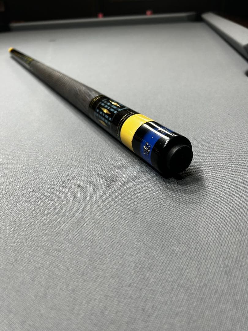 ☆AKIRA☆  エスピリチュ 希少キュー ラジアル