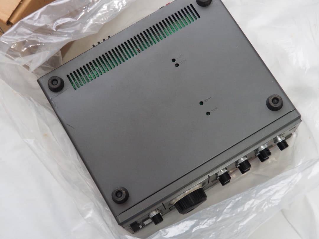 日本無線 JRC NRD-525 広帯域受信機 V.UHFコンバータ内蔵/元箱