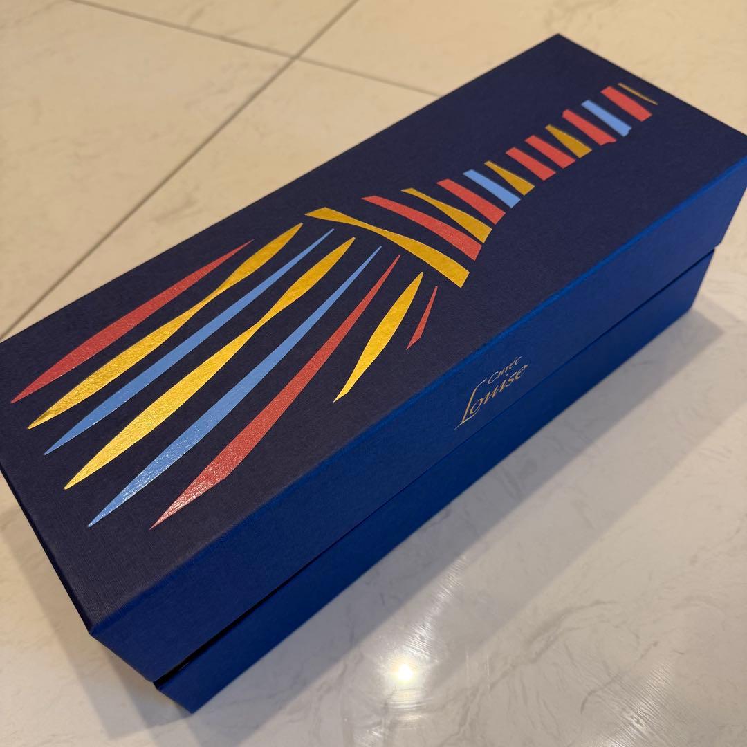 キュヴェ・ルイーズ・ブリュット　シャンパン　果実酒