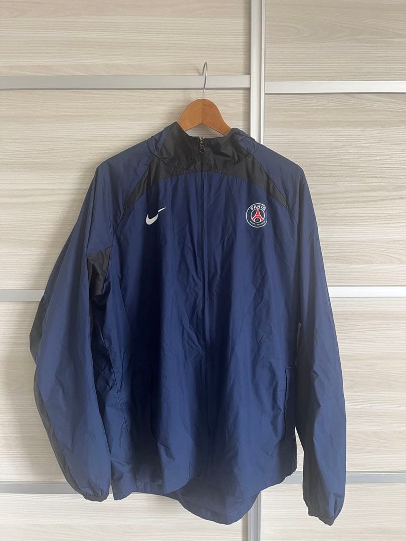 パリサンジェルマン　Nike ネイビー ウィンドブレーカー2022/23