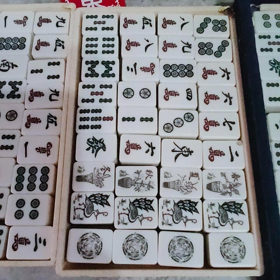 ★虎牌★春夏秋冬★背黒（希少カラー・激レア）麻雀牌　高級麻雀