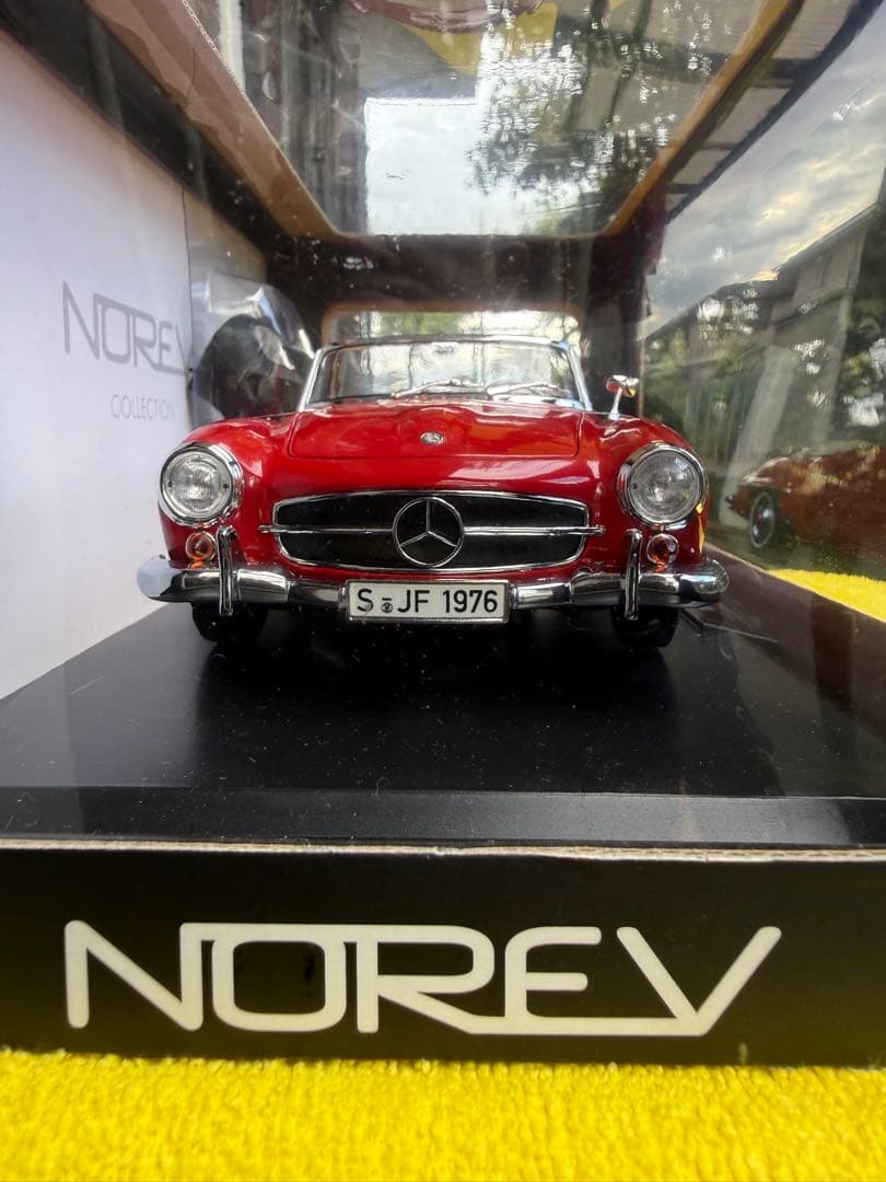 新品美品希少　ノレブMercedes-Benz 190 SL( 1957)Red