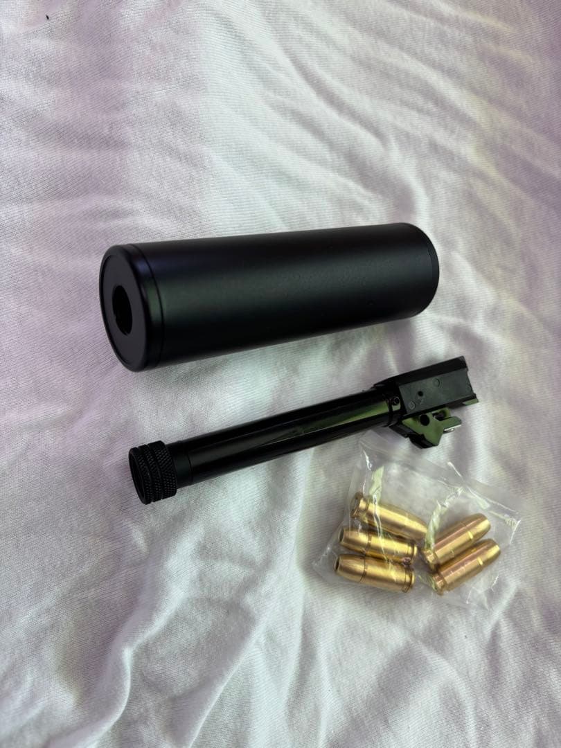 モデルガン　SIG SAUER P226 フルHWモデル Ev2サプレッサ−付き