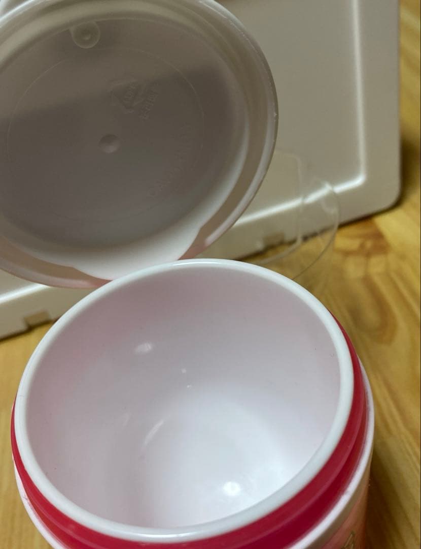 レア 平成レトロ キティ フィギュア付きガムボトル ケース