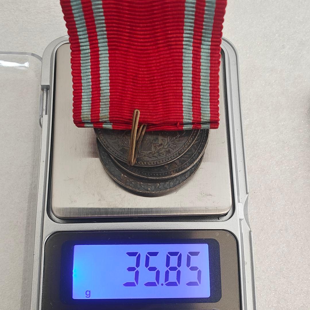 銀製 勲章 大禮記念章 日本赤十字社 記章 徽章 記念メダル アンティーク